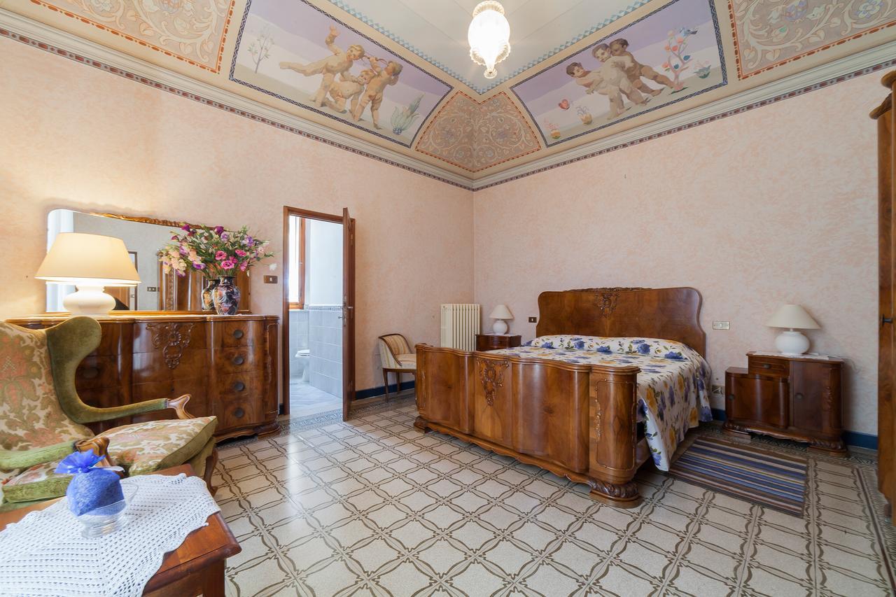 Villa Bengodi Фонтебланда Экстерьер фото