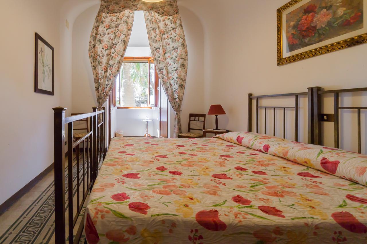 Villa Bengodi Фонтебланда Экстерьер фото